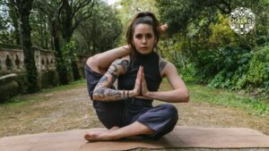 Read more about the article Isabela Tiefensse // O caminho do Yoga